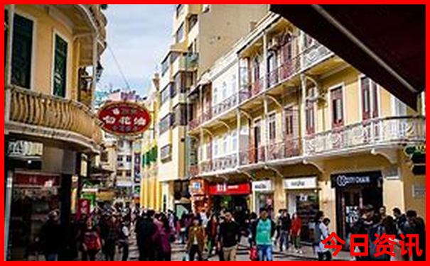 8月份适合去哪里旅游国外